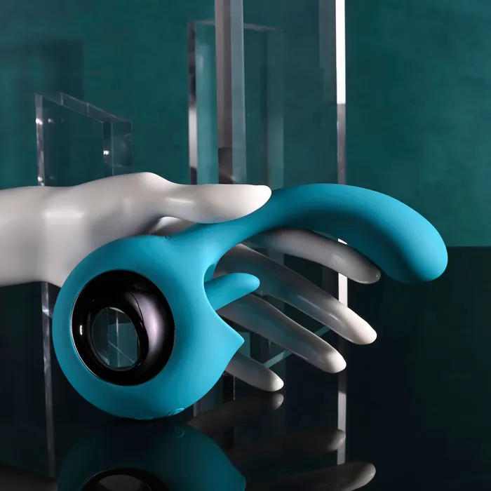 Evolved Vibrators | Evolved HOW MANY LICKS - Blue 17.8 cm USB Rechargeable Vibrator with Flicking Stimulator Evolved Vibrators | Evolved HOW MANY LICKS - Blue 17.8 cm USB Rechargeable Vibrator with Flicking Stimulator